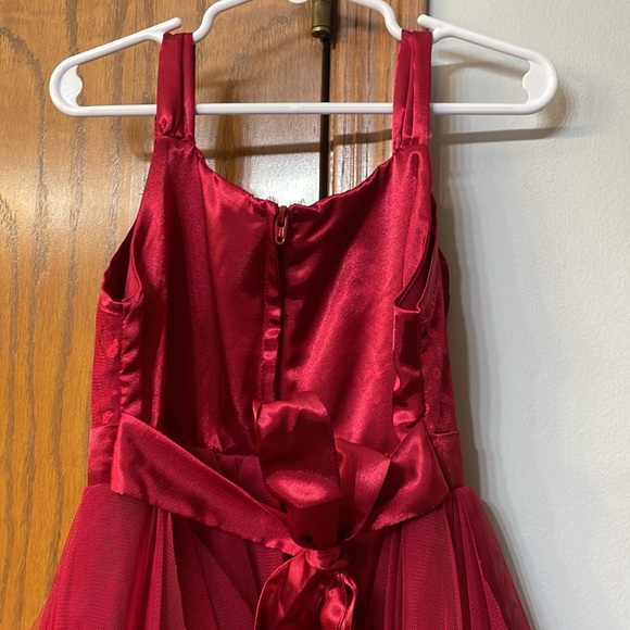 BISCOTTI UEC Girls Size 8 Red Sequined Tiered Tulle Festive Holiday Dress Bow - Picture 7 of 10